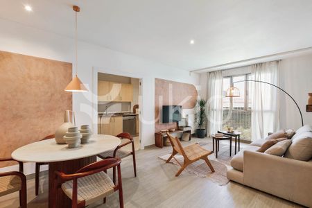 Barcelona Capital, Catalonia 08018 - Photo 2