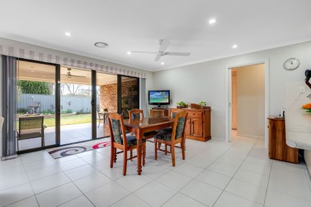 Stunning Family Home in Thurgoona with an additional space for your CARAVAN OR TRAILER! - Photo 4