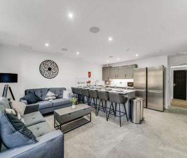 2 bedroom flat to rent - Photo 3