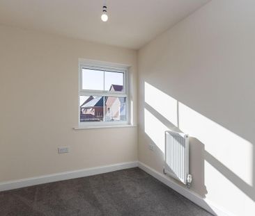 3 bedroom detached house to rent - Photo 2