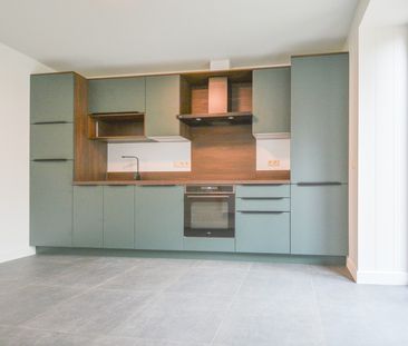 Volledig gerenoveerde alleenstaande woning met tuin, terras en gara... - foto 5