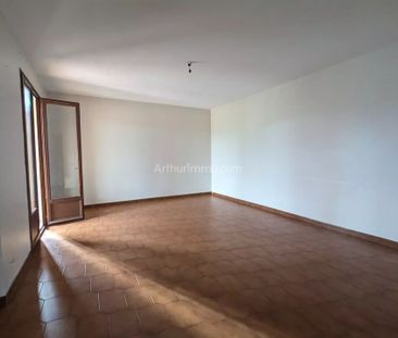 Location Appartement 4 pièces 82 m2 à Mezzavia - Photo 1