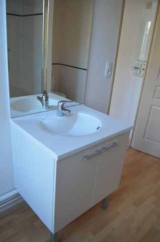 Location Appartement 2 pièces 35m² - Photo 3