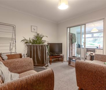 Mortimer Road, - Photo 2