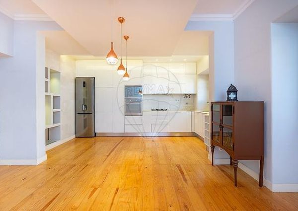 Apartamento T3 em Lisboa