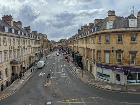 1 bedroom flat to rent - Photo 1