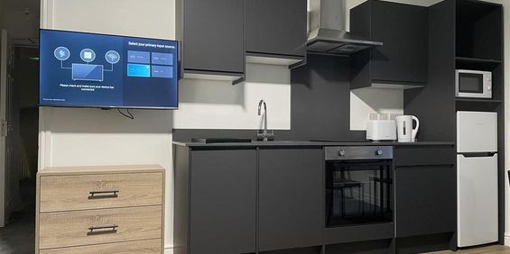 1 bedroom private hall to rent - Photo 3