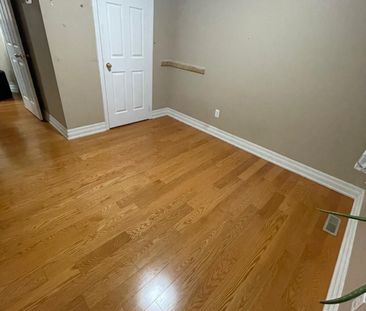 For Lease - 107 Rockgarden Trail, Brampton, Ontario - Photo 2