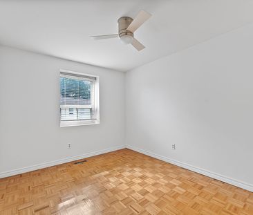 For Lease - 1055 Shawnmarr Road Unit# 65, Mississauga, Ontario - Photo 2