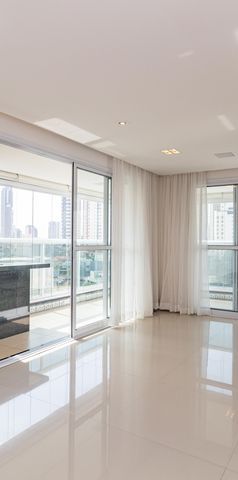 Apartamento para alugar com 156m², 3 quartos e 3 vagas - Photo 1