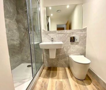 2 bedroom apartment to rent - Photo 2