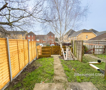 2 bedroom end of terrace house to rent - Photo 2