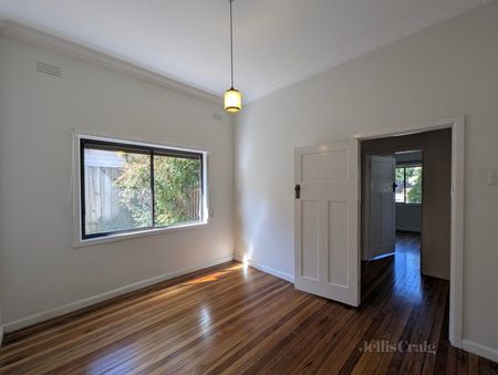 59 Dunstan Avenue, Brunswick - Photo 2