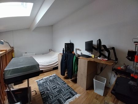 Apartment - Photo 2