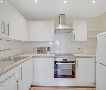 Flat To Let - Photo 6