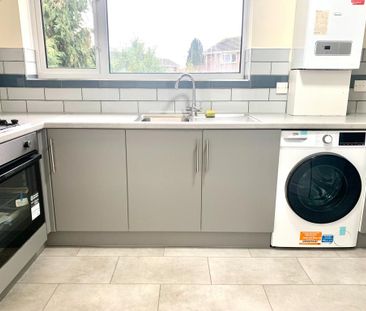 2 bedroom maisonette to rent - Photo 6