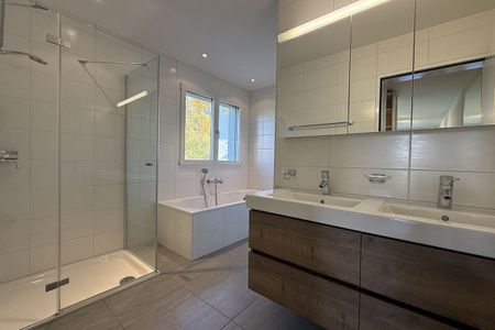 FÜR DIE EINEN TRAUMDESTINATION, FÜR SIE REALITÄT - Photo 2