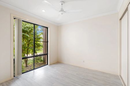 Spacious 3-Bedroom Home in Prime Noosa Location – Walk to River, Yacht Club & More! - Photo 4