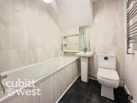 1 bedroom flat to rent - Photo 5