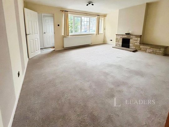 4 bedroom semi-detached house to rent - Photo 1