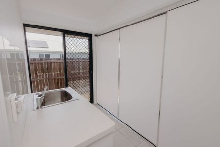 Modern Living in Bundaberg East – Comfort, Style & Space - Photo 5