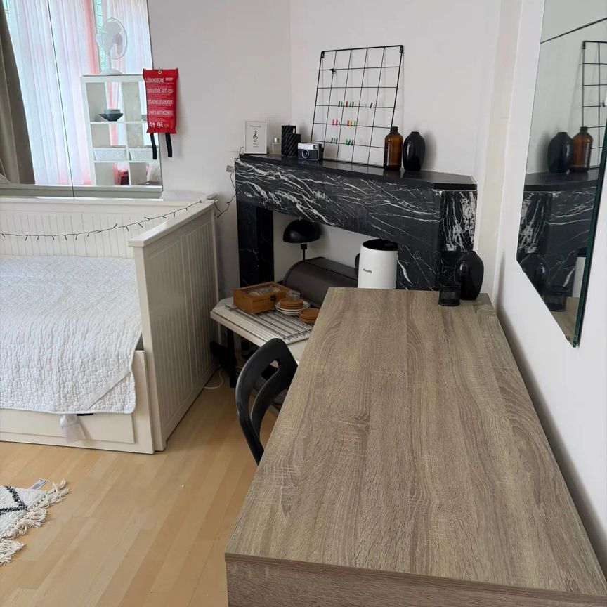 Studio meublé Tweede Rozendwarsstraat, Amsterdam - À louer - Photo 1