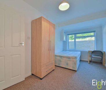 Crespin Way, Brighton, BN1 - Photo 3