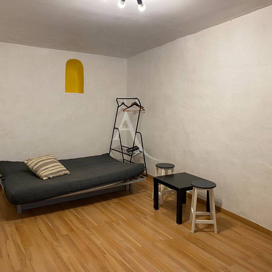 Location Appartement 1 pièce 24m² - Photo 1