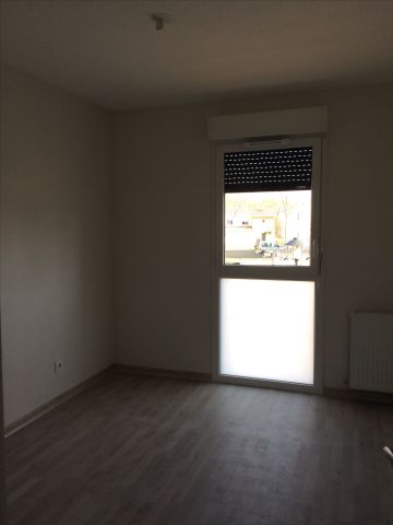 Location Appartement 2 pièces 41m² - Photo 5
