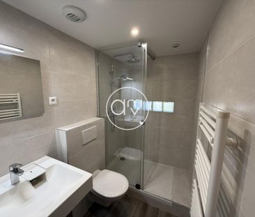 Location Appartement 2 pièces 35m² HYERES 83400 - Photo 3