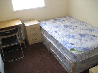 2 Bed Luxury Student Flat - StudentsOnly Teesside - Photo 3