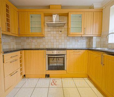 2 bedroom apartment to rent - Photo 5