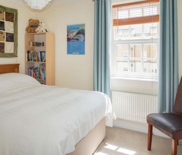 3 bedroom terraced house to rent - Photo 4