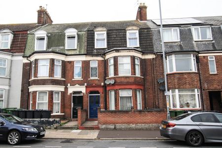 Studio to rent - Photo 5