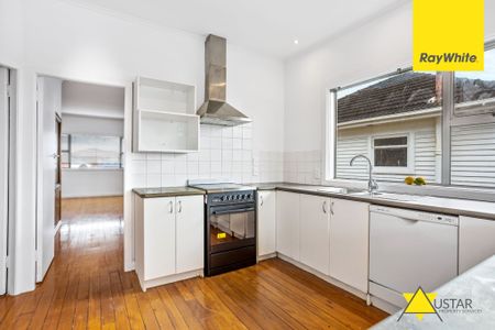 76 Oakdale Rd, Mount Roskill - Photo 2