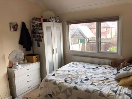 5 bedroom house share to rent - Photo 2