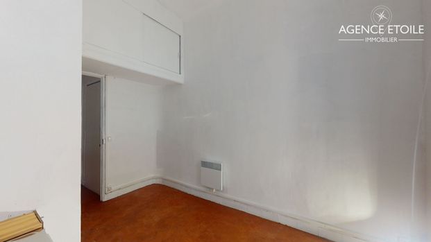 Appartement 1 pièces 33m2 MARSEILLE 2EME 530 euros - Photo 1