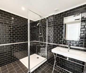 Tout savoir sur cet appartement à Saint-Cloud - Photo 6