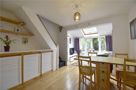2 bedroom terraced house to rent - Photo 3