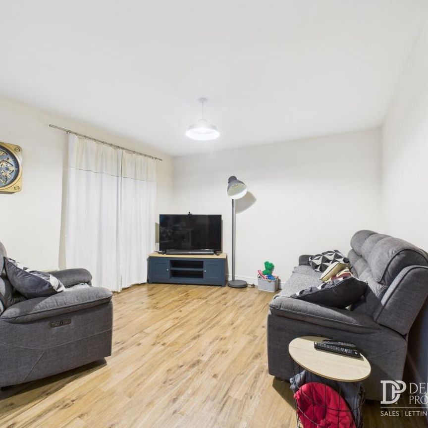 2 Bedroom Apartment - Photo 1