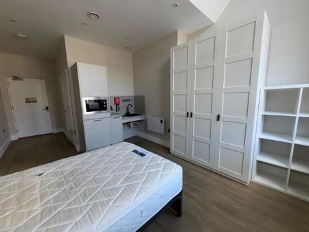 1 bedroom property to rent - Photo 2