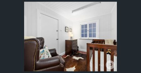 Exquisitely renovated character home with coveted address - Photo 5