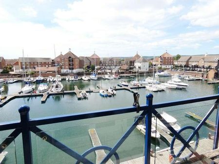 The Piazza, Sovereign Harbour South, BN23 - Photo 2