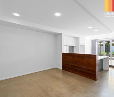 52 Rapid Avenue, Lightsview SA, Belconnen - Photo 2