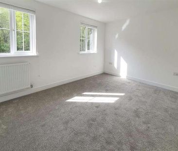 Allied House, Woodside, Burnley Road, Rawtenstall, Rossendale, BB4 - Photo 1