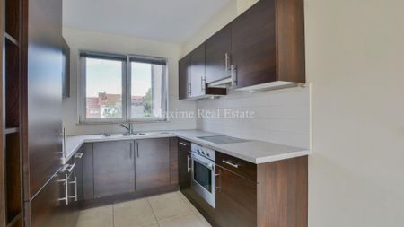 Appartement te huur in Woluwe-Saint-Lambert - Photo 4