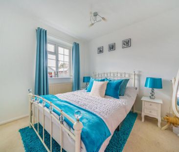 3 bedroom link detached house to rent - Photo 5