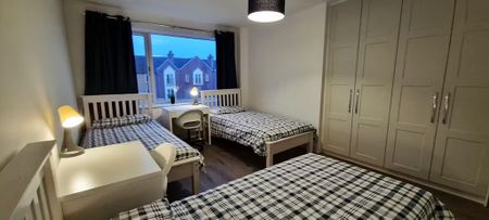 Phibsborough Road, Dublin - Photo 4