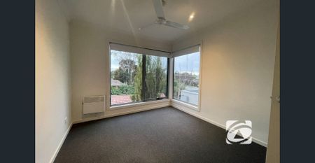 AMAZING LOCATION - Photo 2