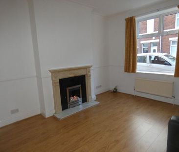 3 bed terrace to rent in NE31 - Photo 5